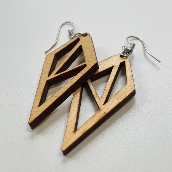 NO BRAND Jewelry - Indian Wood Abstract Earrings